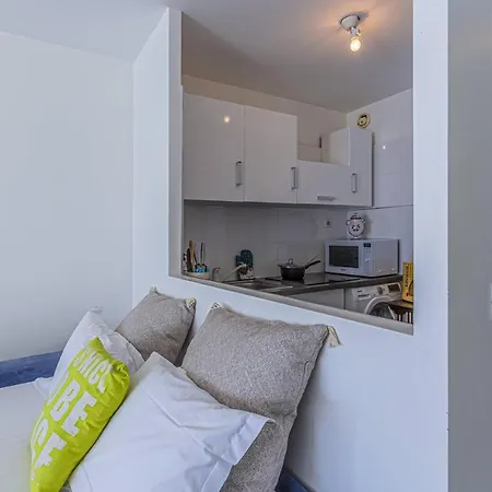 Apartman Prom 199 - Spacious - Promenade - Sea View *